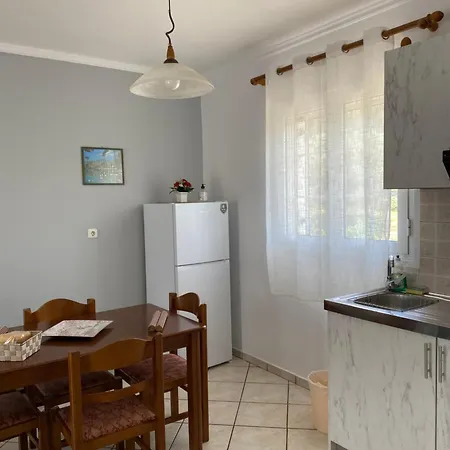 Marina Apartman Számi